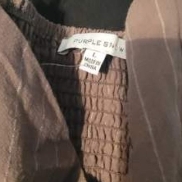 Dress - Picture 2 of 4